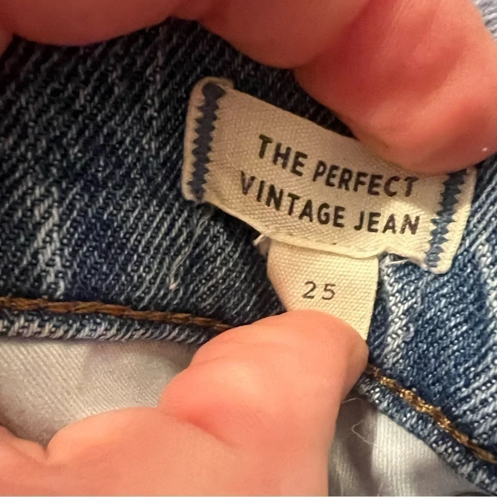 Madewell Jeans The Perfect Vintage 90s denim Jean raw hem high rise Mom distress